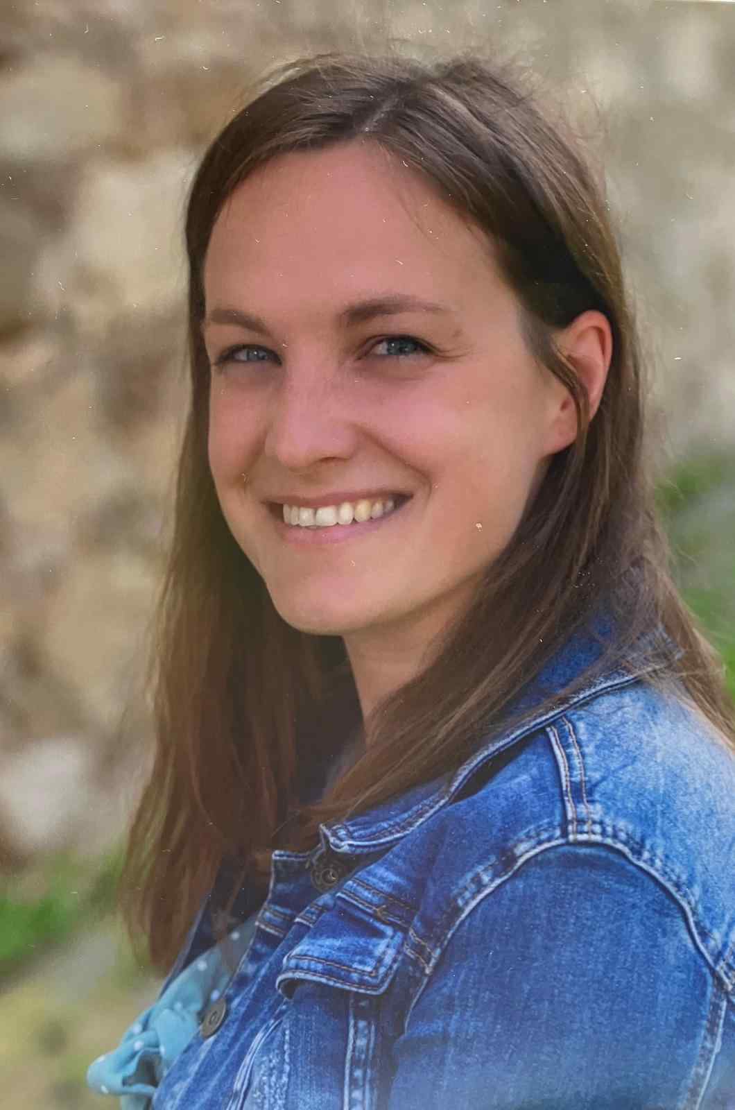 Bernadette Eckert, BEd